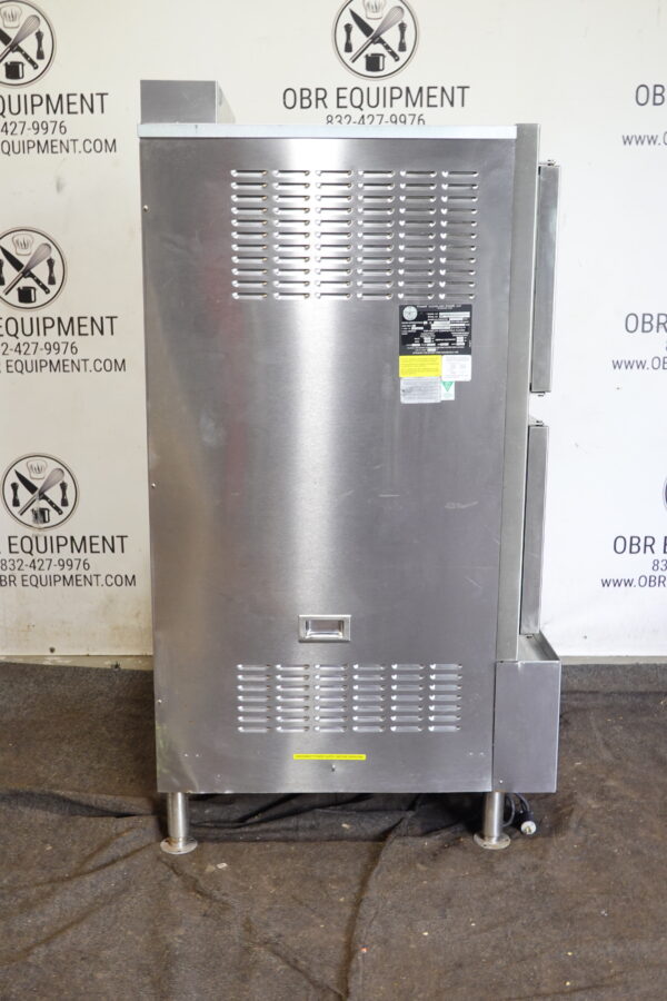 CLEVELAND 10 PAN DOUBLE STACKED NATURAL GAS CONVECTION STEAMER MODEL 24CGA10.2 - Image 9