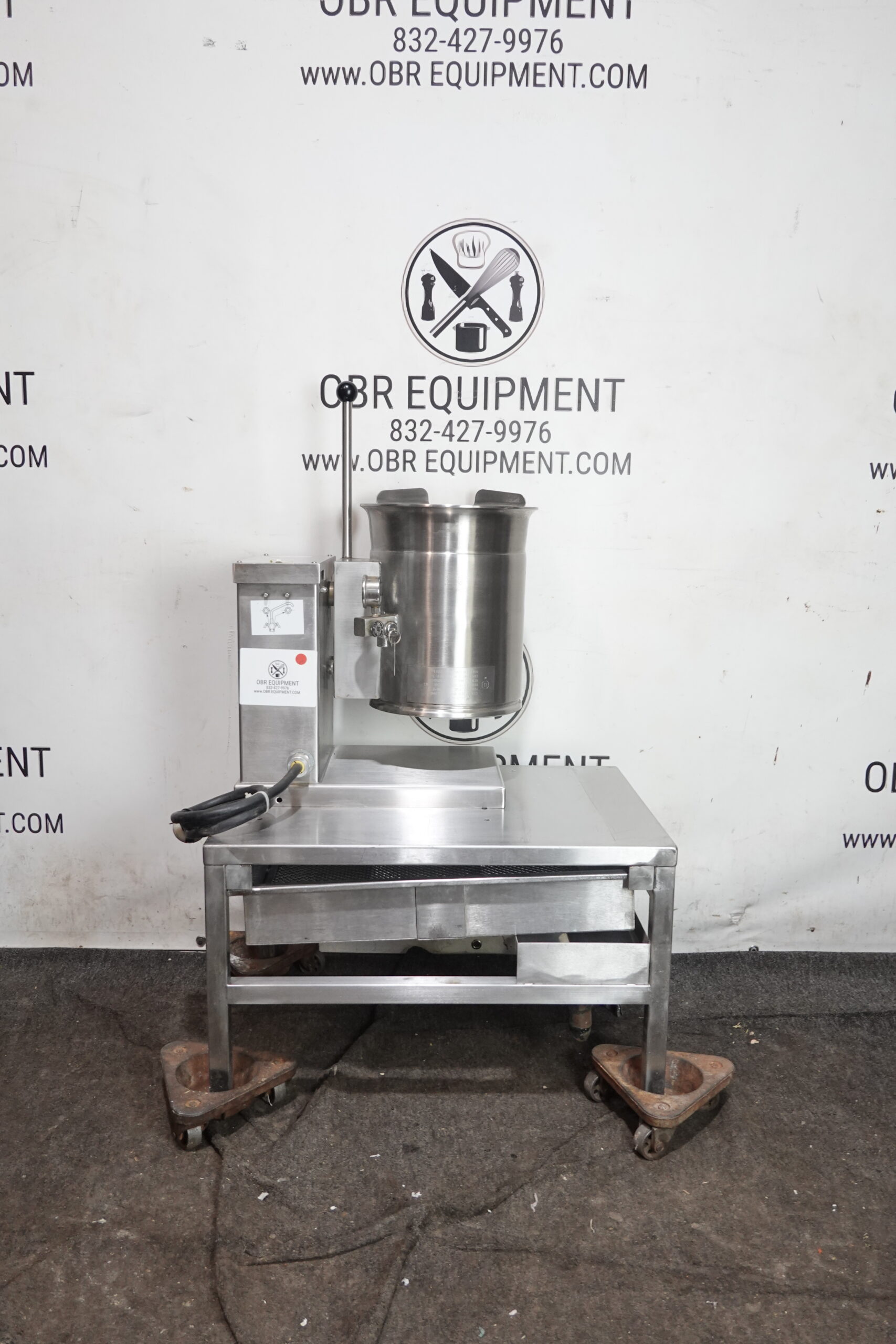 CLEVELAND 3 GAL ELECTRIC TILTING STEAM JACKTED KETTLE MODEL KET-3-T - Image 7