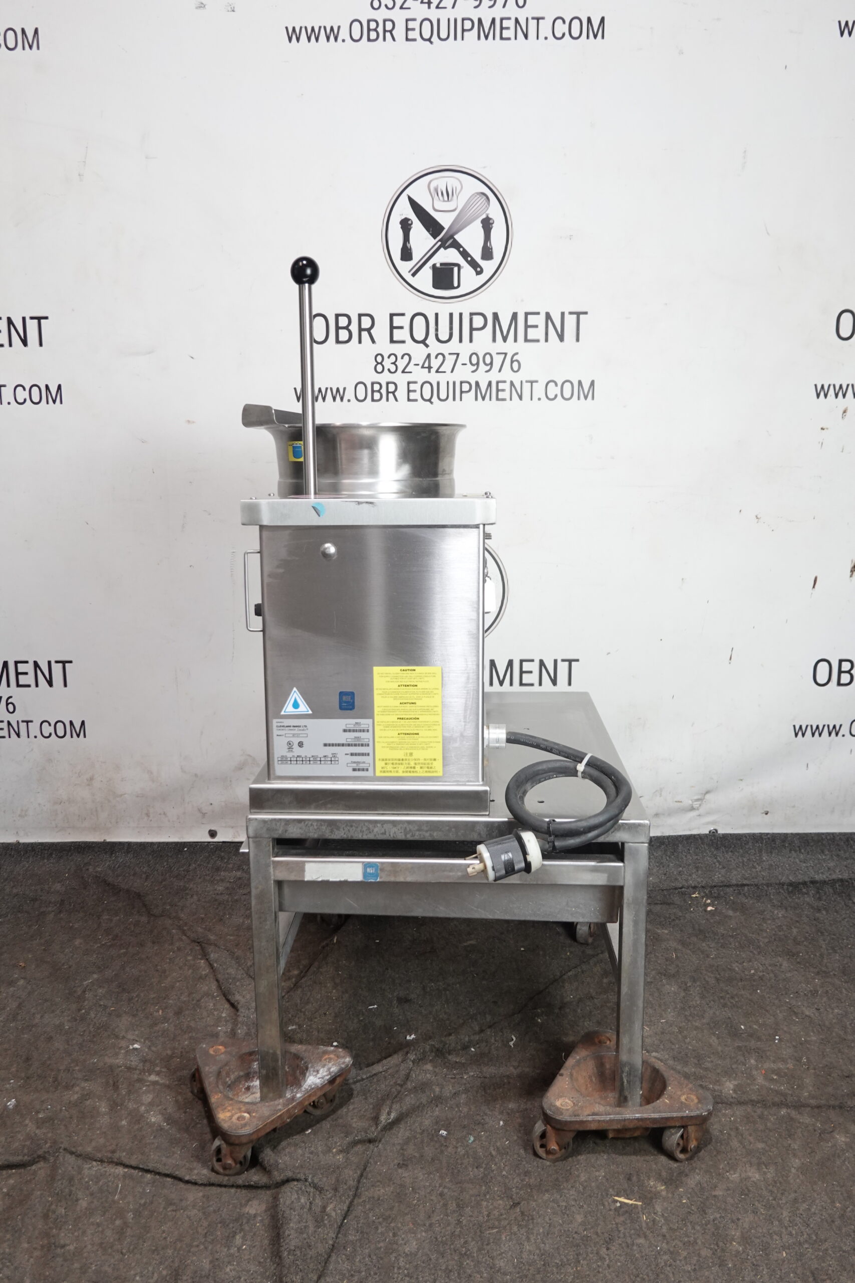 CLEVELAND 3 GAL ELECTRIC TILTING STEAM JACKTED KETTLE MODEL KET-3-T - Image 8