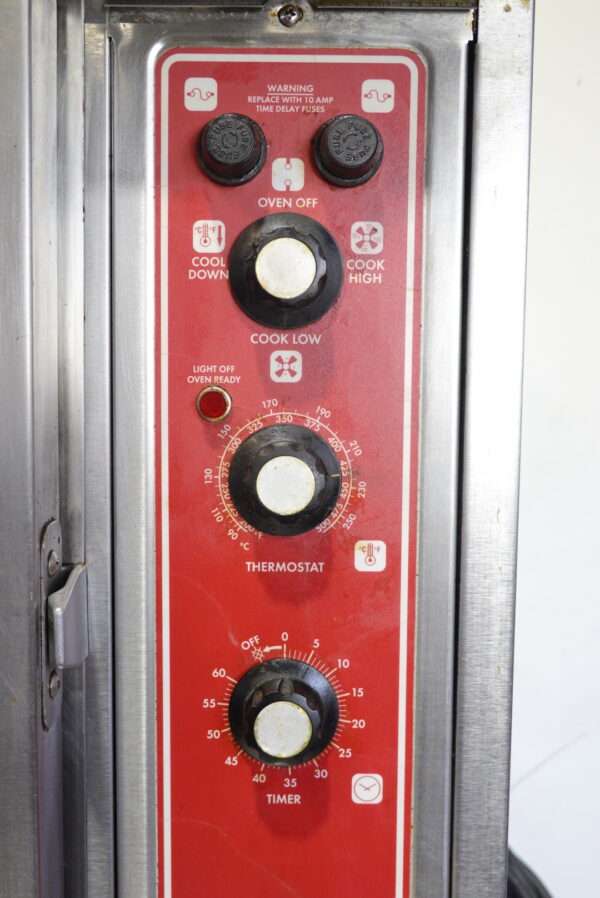 BLODGETT ELECTRIC SINGLE HALF-SIZE CONVECTION OVEN MODEL CTB-1 - Image 3