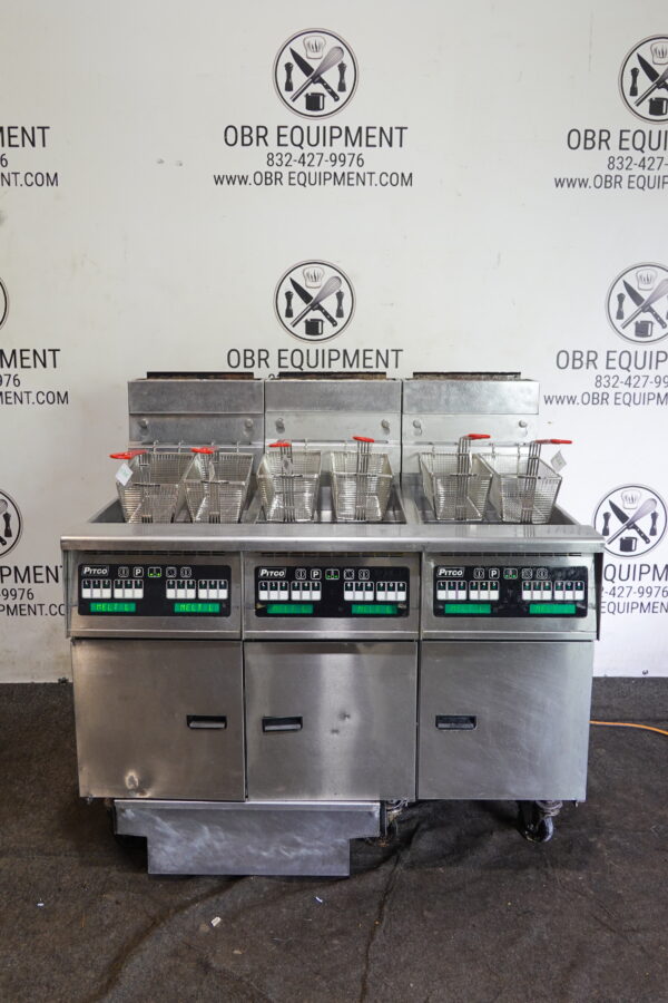 PITCO THREE BAY NATURAL GAS (50 LBS CAPACITY PER BAY) FRYER WITH FILTRATION SYSTEM MODEL SSH55 - Image 2