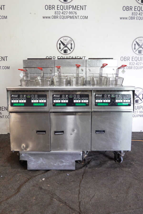 PITCO THREE BAY NATURAL GAS (50 LBS CAPACITY PER BAY) FRYER WITH FILTRATION SYSTEM MODEL SSH55 - Image 3