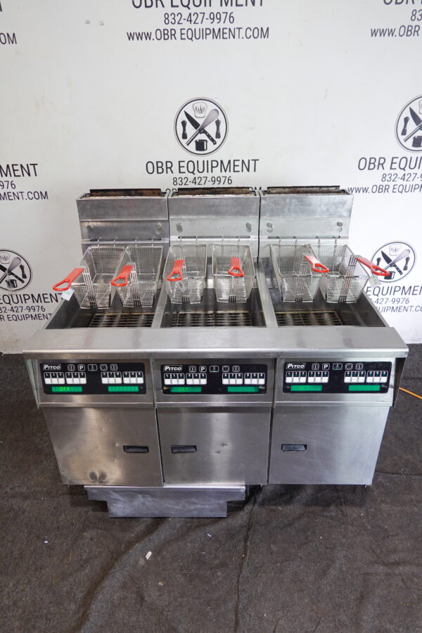 PITCO THREE BAY NATURAL GAS (50 LBS CAPACITY PER BAY) FRYER WITH FILTRATION SYSTEM MODEL SSH55 - Image 5