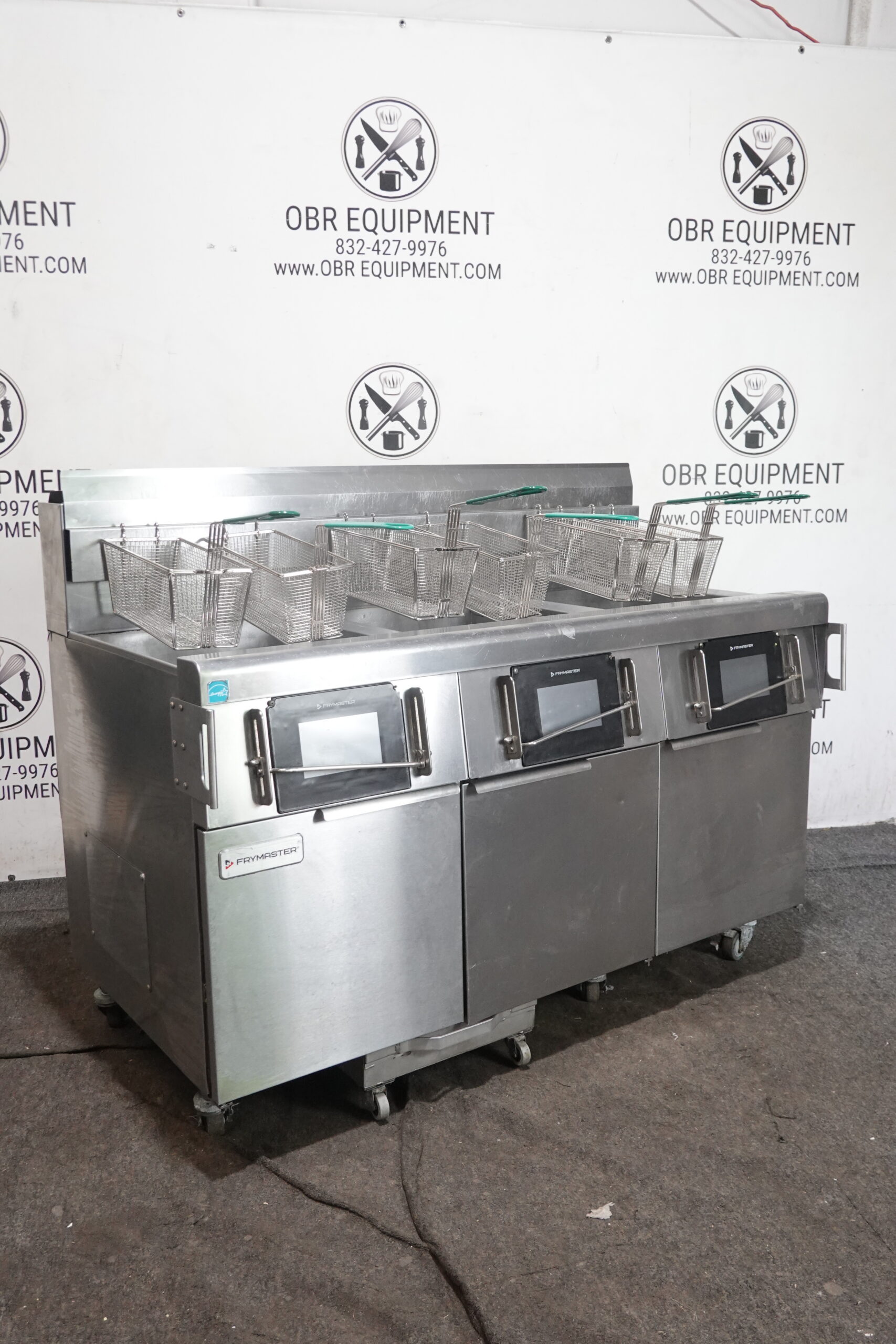 2021 FRYMASTER THREE BAY NATURAL GAS (60 LBS CAPACITY PER BAY) FRYER WITH FILTRATION SYSTEM MODEL 3FQG60- T0QTZNG - Image 12