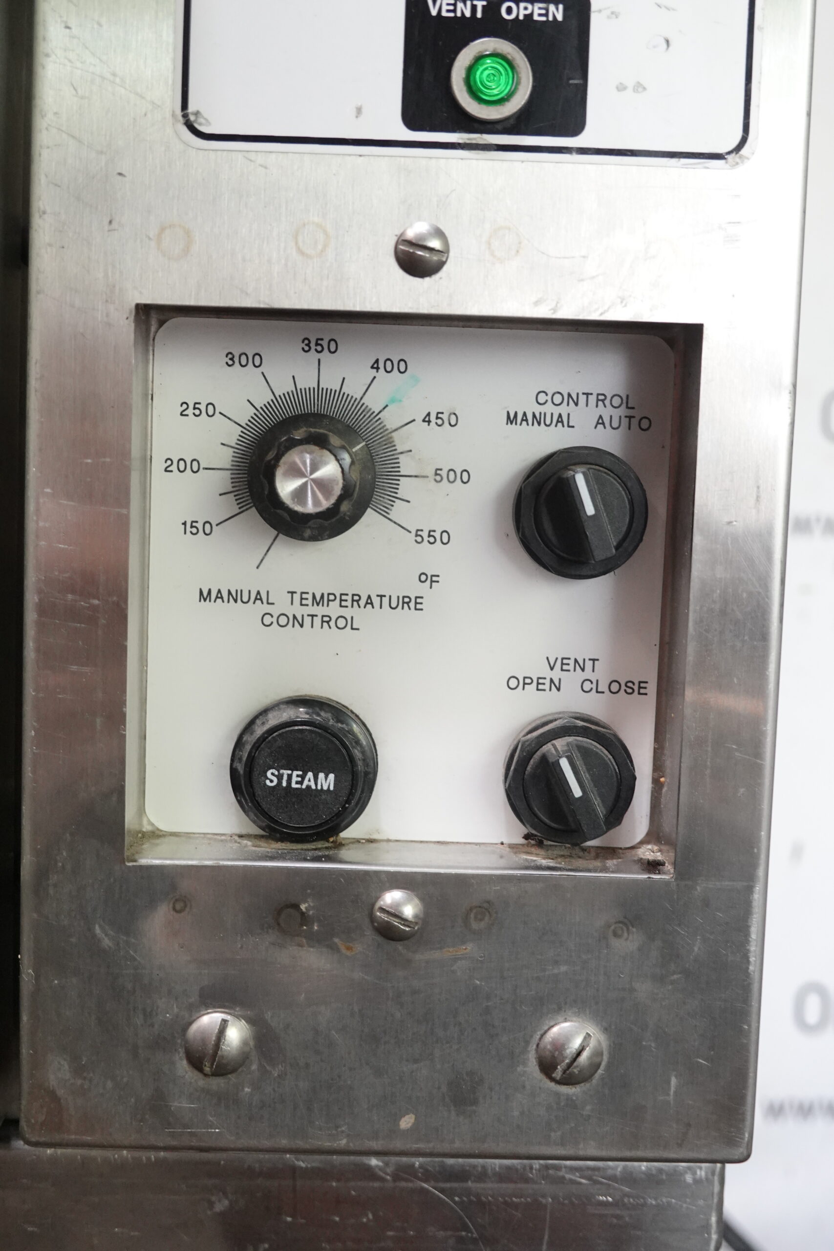 OLIVER ELECTRIC BREAD BAKING STEAM INJECTED CONVECTION OVEN MODEL 690-NC2 - Image 5