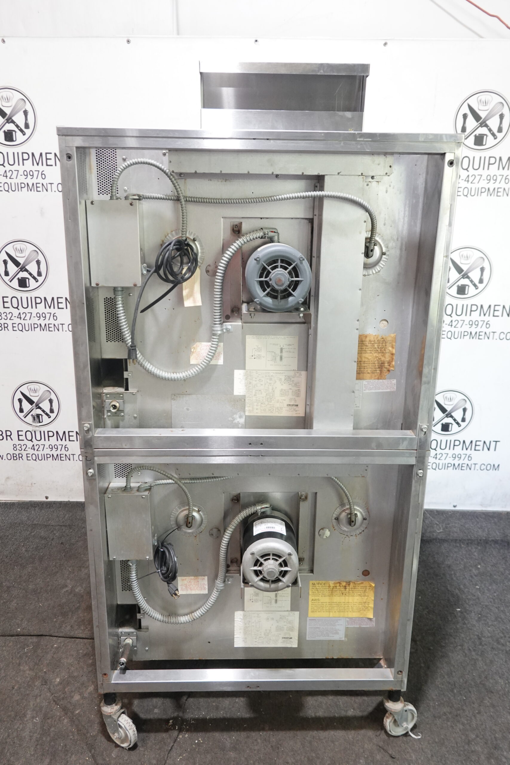 BLODGETT DOUBLE STACKED NATURAL GAS CONVECTION OVEN MODEL DFG-100-3- TOP OVEN W TIME FAN DELAY - Image 12