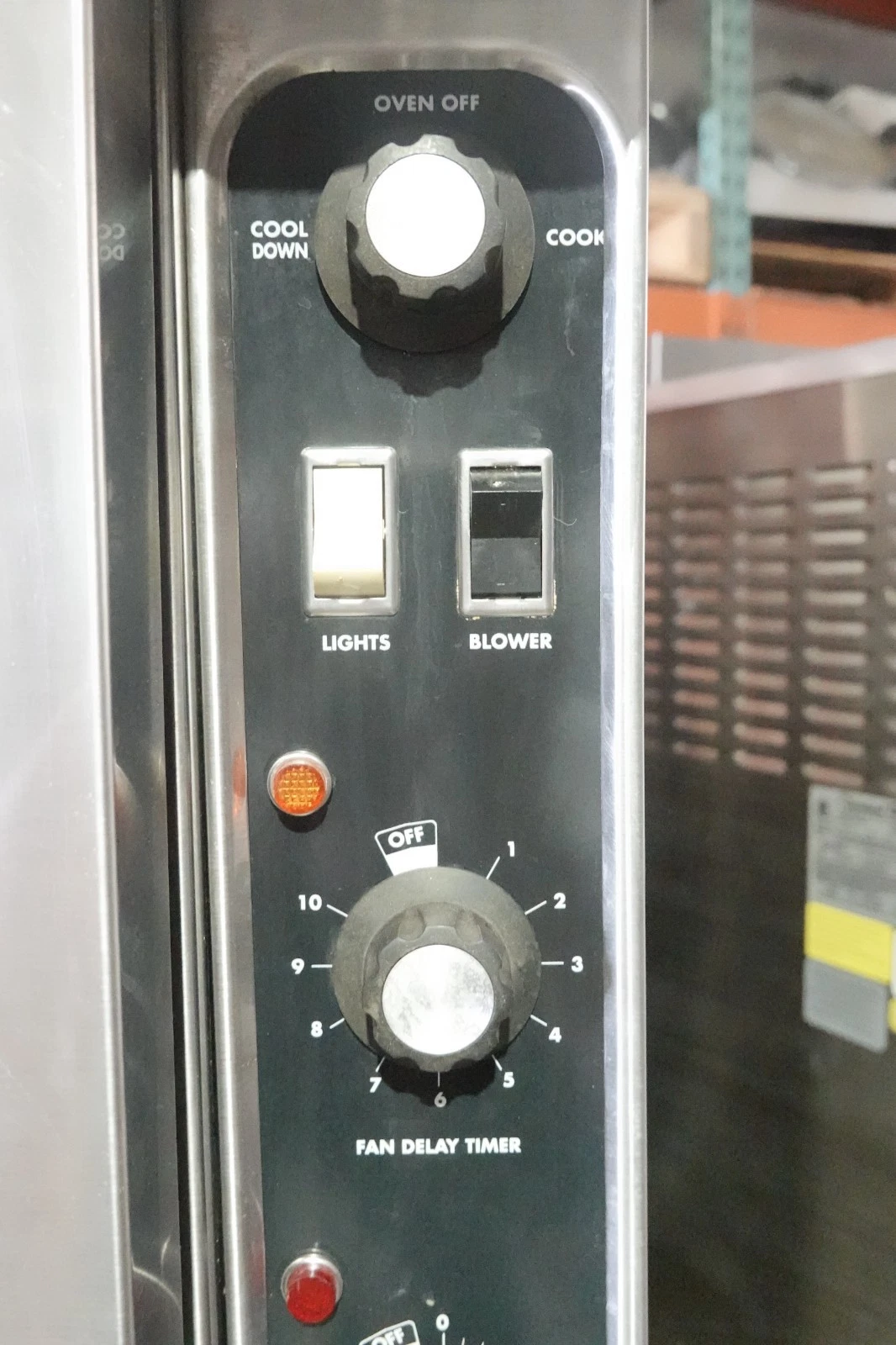 BLODGETT DOUBLE STACKED NATURAL GAS CONVECTION OVEN MODEL DFG-100-3- TOP OVEN W TIME FAN DELAY - Image 5